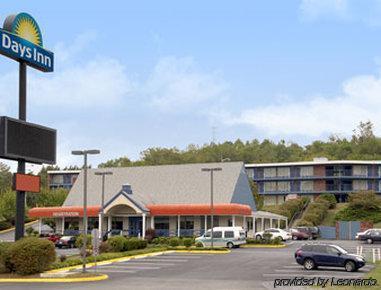 Days Inn By Wyndham Lexington Eksteriør bilde